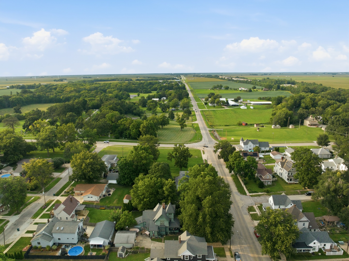 719 North Center Street Clinton, IL 61727 - Photo 51 of 55 Gallery Image 51
