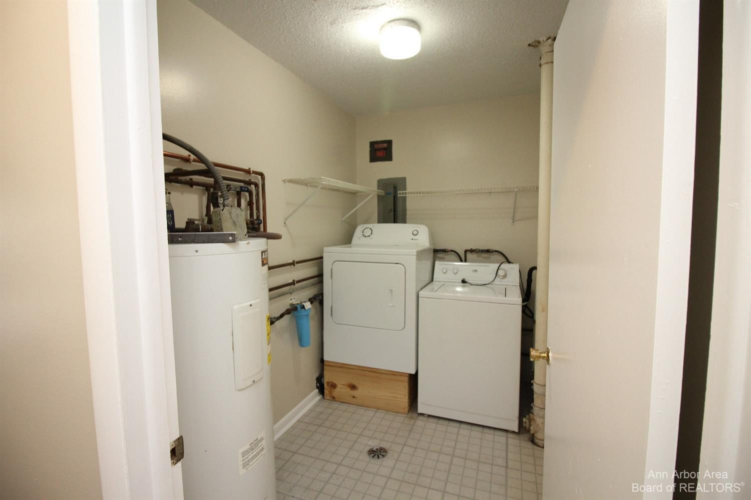 4648 Dexter-Pinckney Road Dexter, MI 48130 - Photo 16 of 44 Laundry/mechanical room