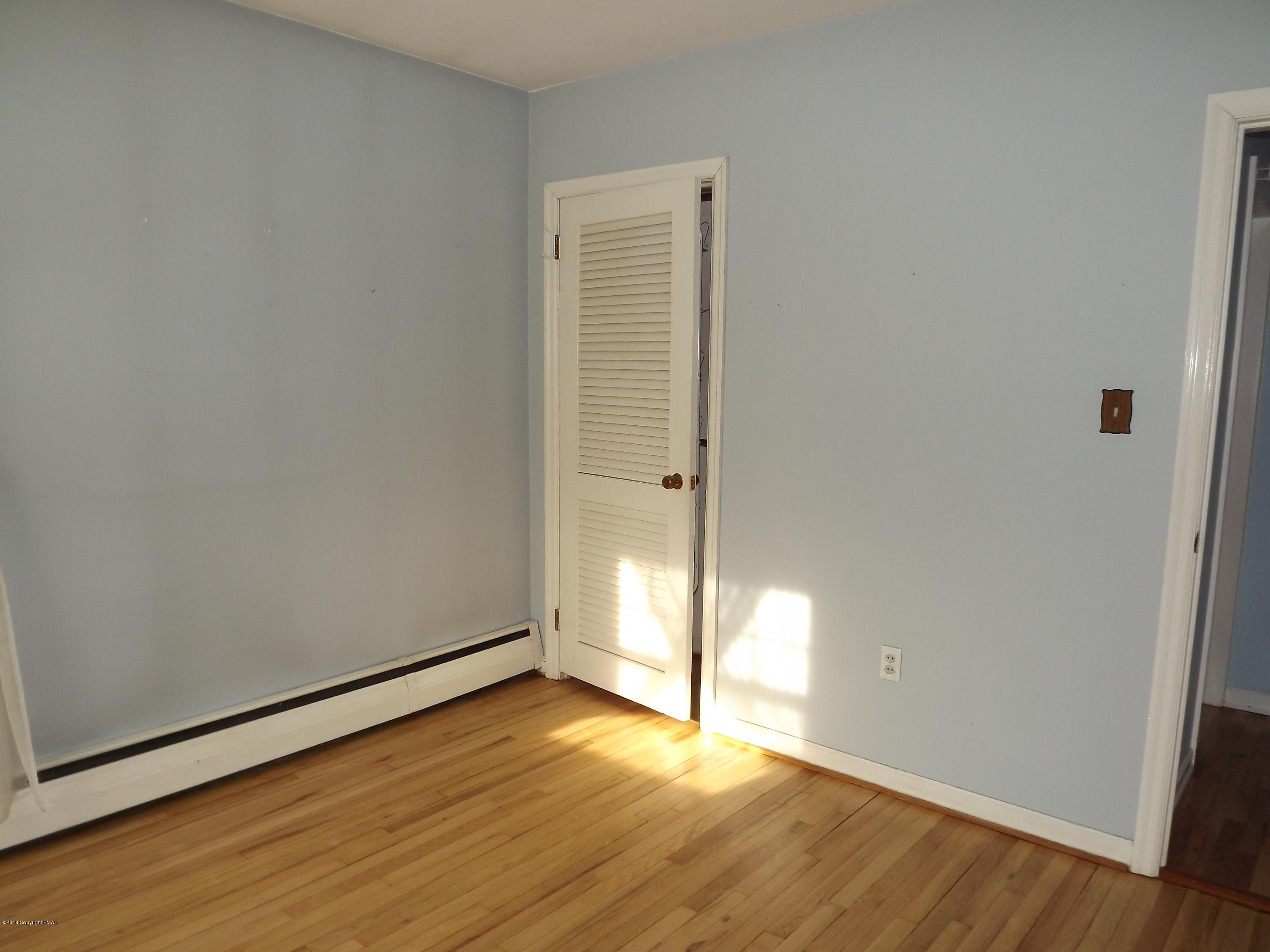 5610 Glenbrook Road Stroudsburg, PA 18360 - Photo 12 of 26 Bedroom 2