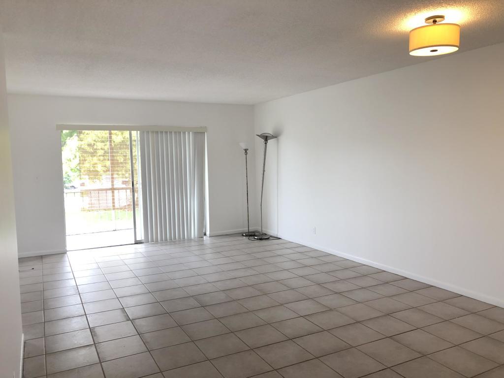 9374 Southwest 3rd Street, Unit 721 Boca Raton, FL 33428 - Photo 2 of 11 ag2
