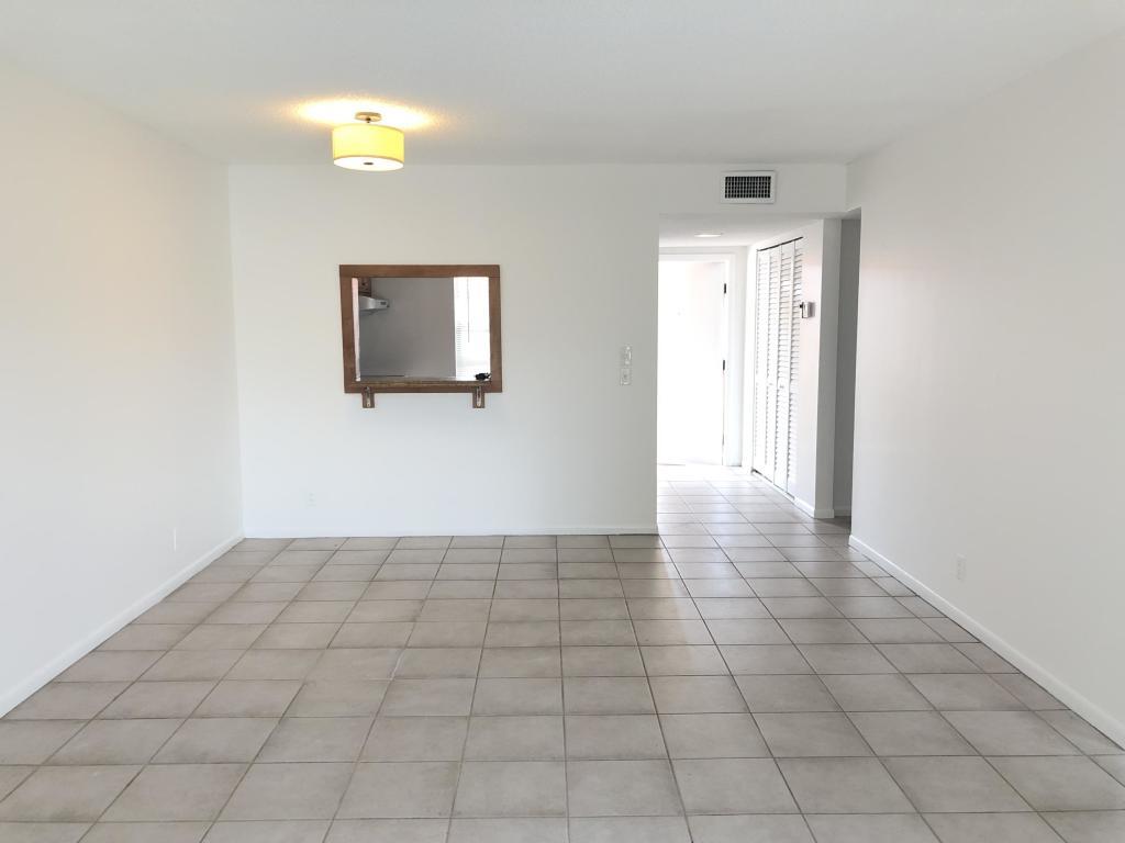 9374 Southwest 3rd Street, Unit 721 Boca Raton, FL 33428 - Photo 3 of 11 ag3