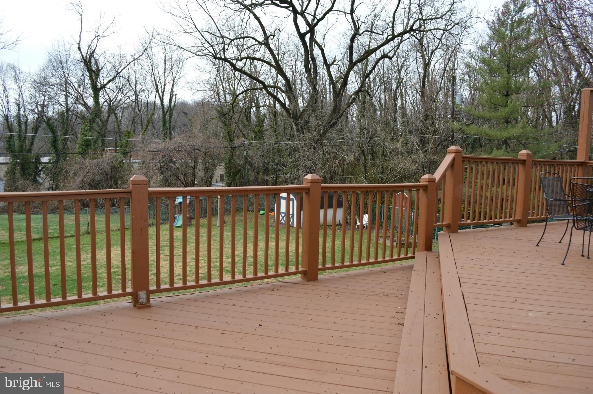 21 Tanglewood Road Baltimore, MD 21228 - Photo 12 of 29 Tiered Deck out back