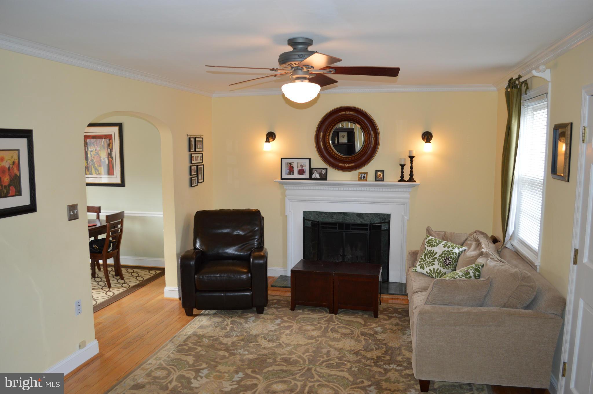 21 Tanglewood Road Baltimore, MD 21228 - Photo 3 of 29 Living Room w/ Wood burning FPL