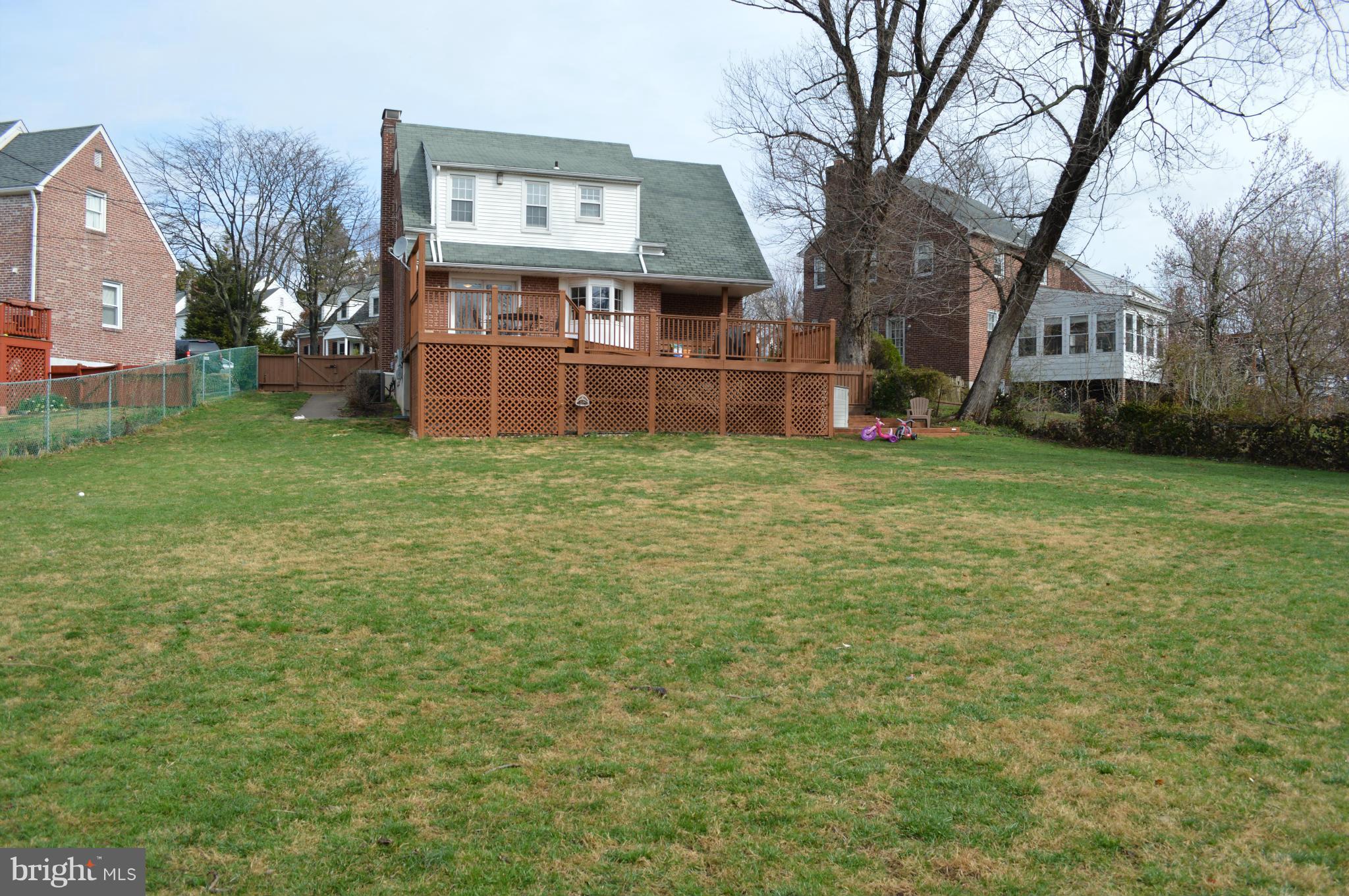 21 Tanglewood Road Baltimore, MD 21228 - Photo 24 of 29 Exterior (Rear)