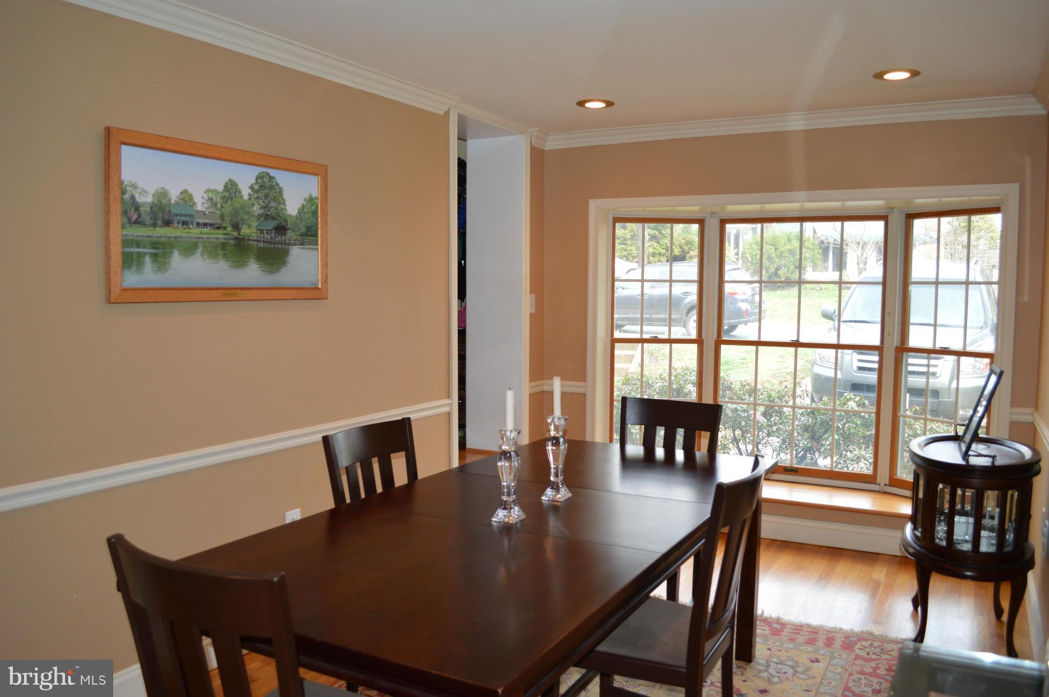 21 Tanglewood Road Baltimore, MD 21228 - Photo 5 of 29 Sep. Dining Room off Kitchen