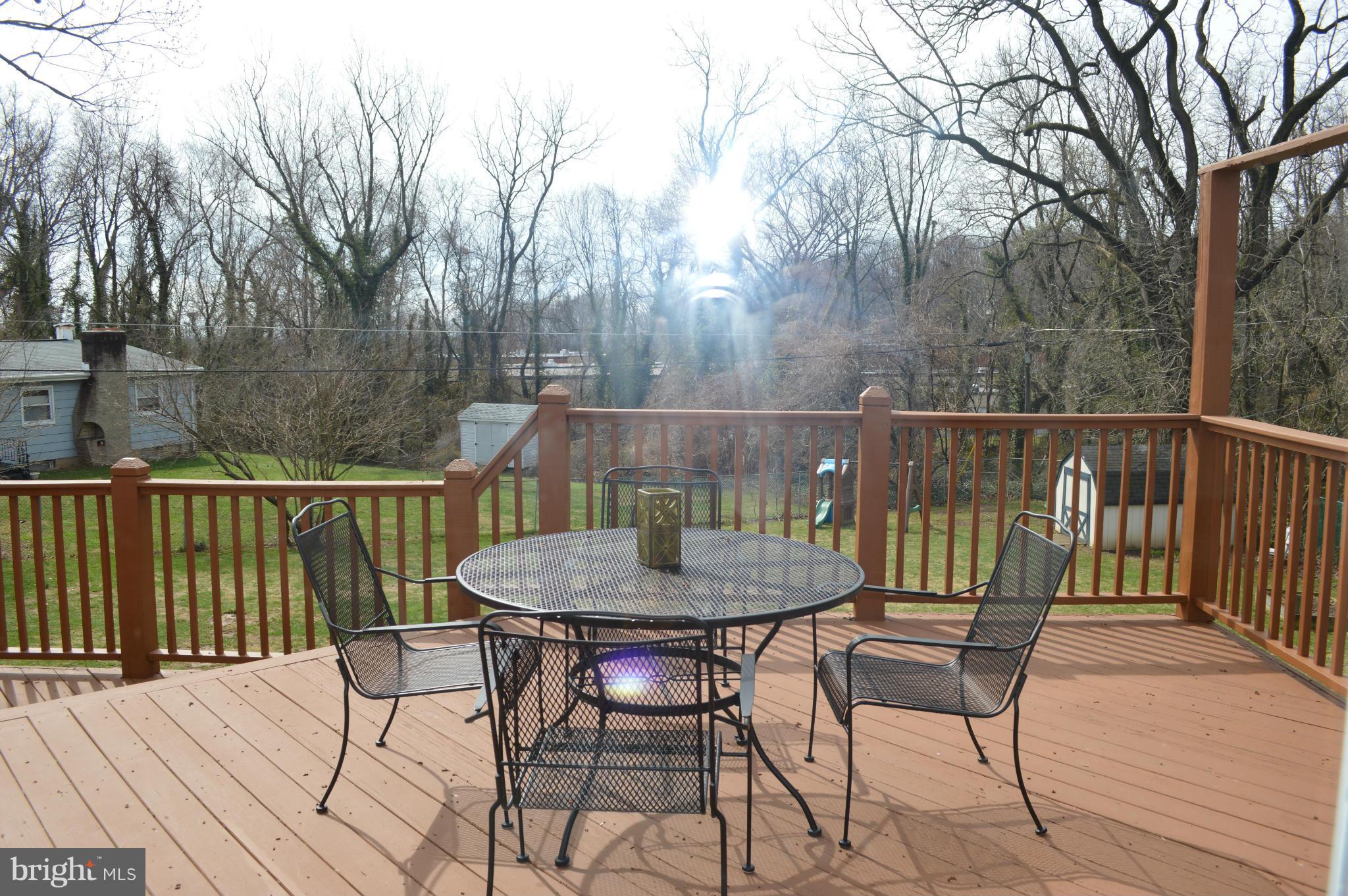 21 Tanglewood Road Baltimore, MD 21228 - Photo 10 of 29 Deck off Kitchen overlooking backyard