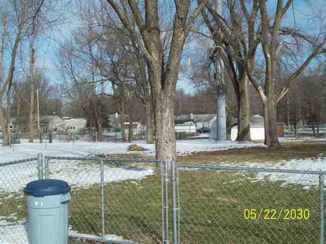 305 Decatur Road Marquette Heights, IL 61554 - Photo 3 of 10 Gallery Image 3