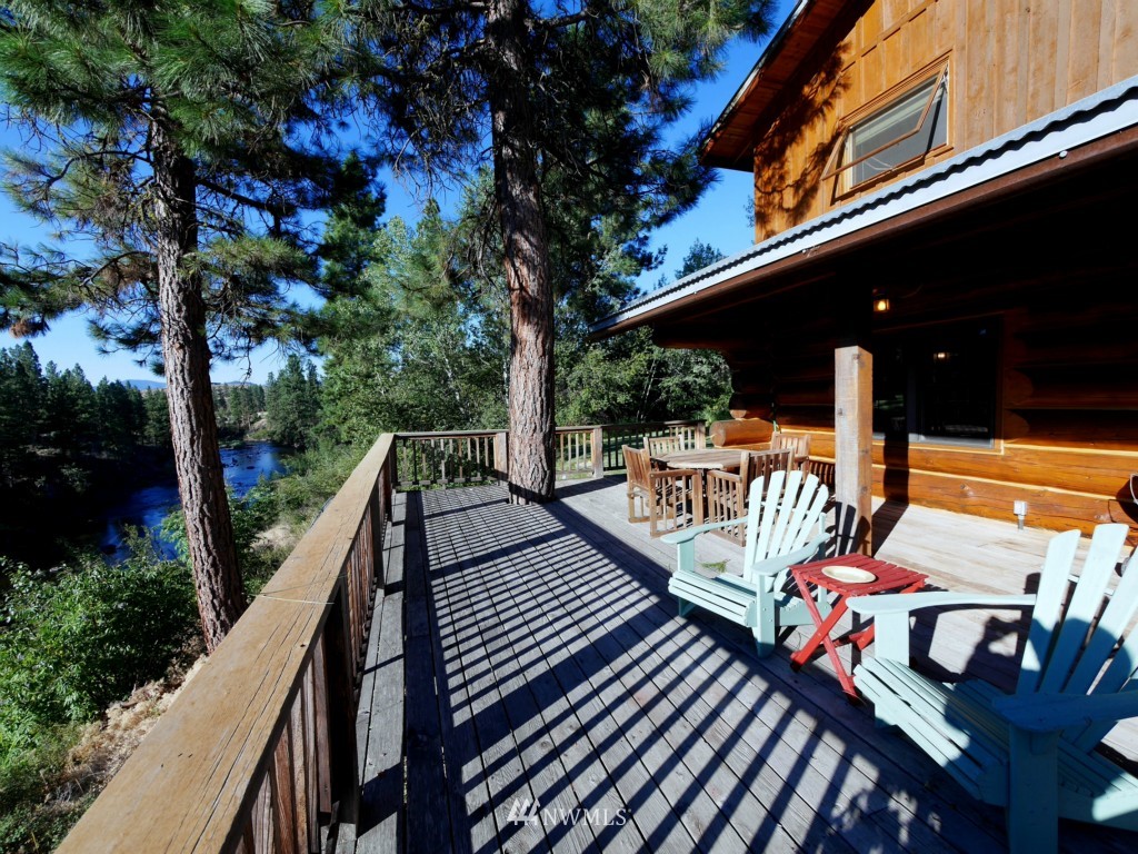 140 West Chewuch Road Winthrop, WA 98862 - Photo 3 of 25 Gallery Image 3