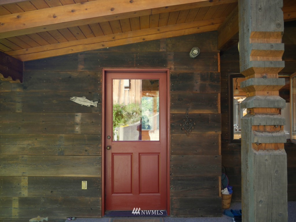 140 West Chewuch Road Winthrop, WA 98862 - Photo 8 of 25 Gallery Image 8