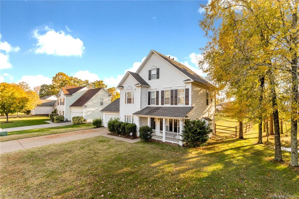12321 Cardinal Point Road Charlotte, NC 28269 - Photo 2 of 43 Gallery Image 2