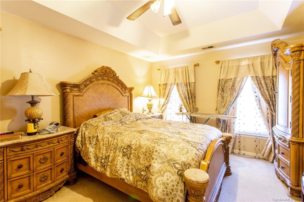 12321 Cardinal Point Road Charlotte, NC 28269 - Photo 23 of 43 Gallery Image 23