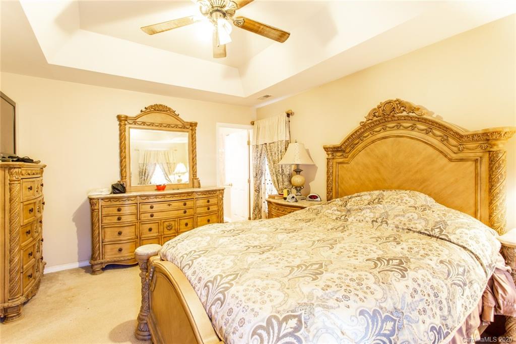 12321 Cardinal Point Road Charlotte, NC 28269 - Photo 24 of 43 Gallery Image 24