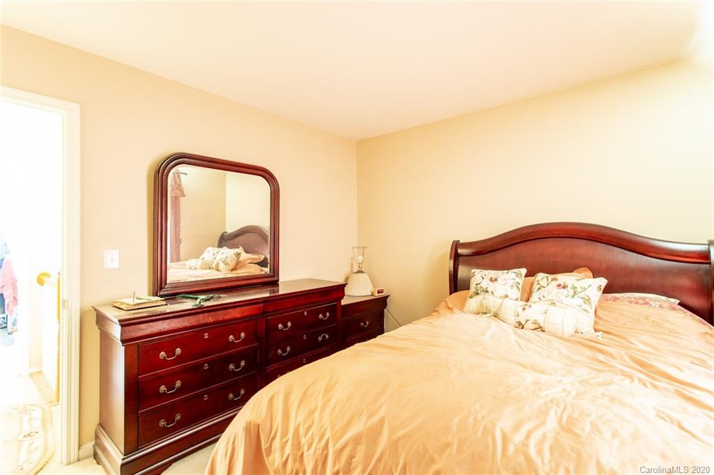 12321 Cardinal Point Road Charlotte, NC 28269 - Photo 32 of 43 Gallery Image 32