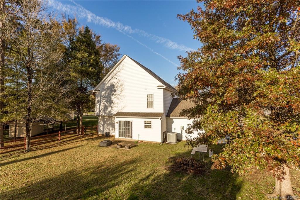 12321 Cardinal Point Road Charlotte, NC 28269 - Photo 41 of 43 Gallery Image 41