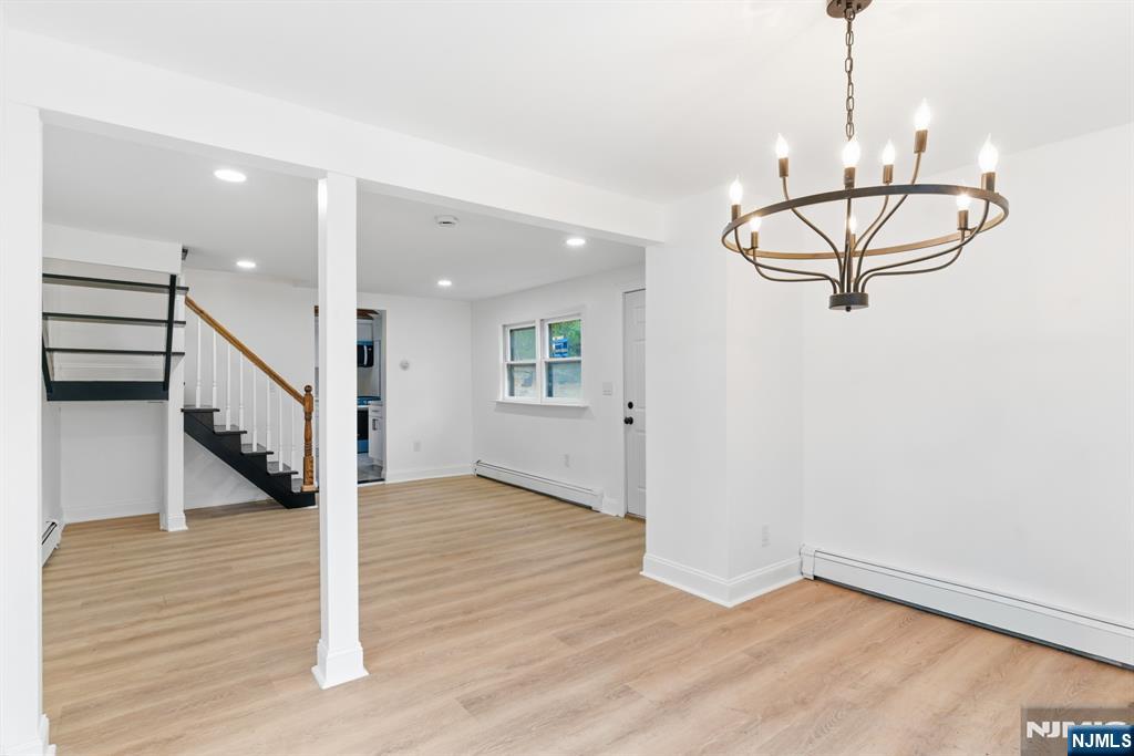 292 Macopin Road Bloomingdale, NJ 07403 - Photo 13 of 25