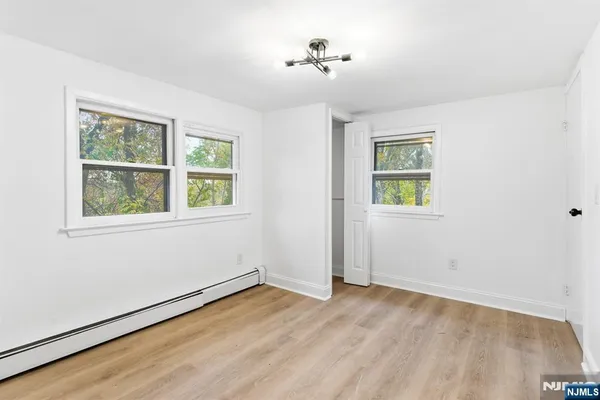 $2,950 | 292 Macopin Road, Bloomingdale, NJ 07403