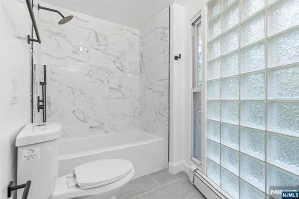 $2,950 | 292 Macopin Road, Bloomingdale, NJ 07403