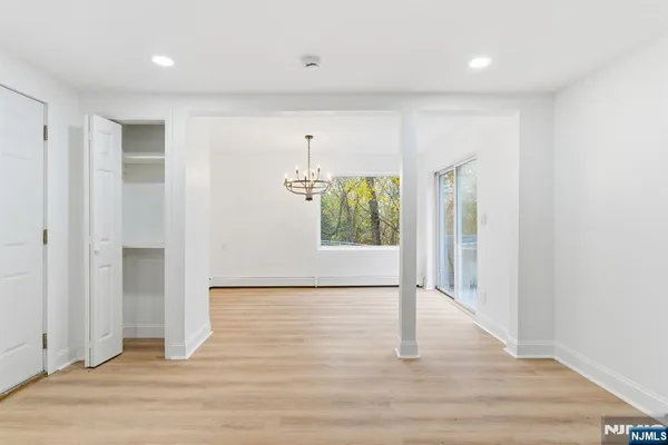 $2,950 | 292 Macopin Road, Bloomingdale, NJ 07403