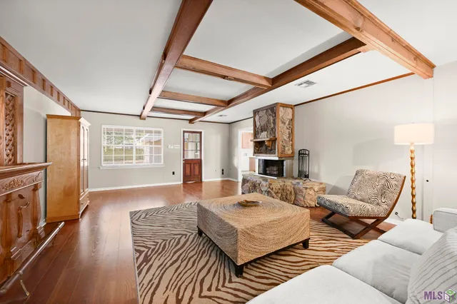 $365,000 | 886 Hedgewood Drive, Baton Rouge, LA 70815