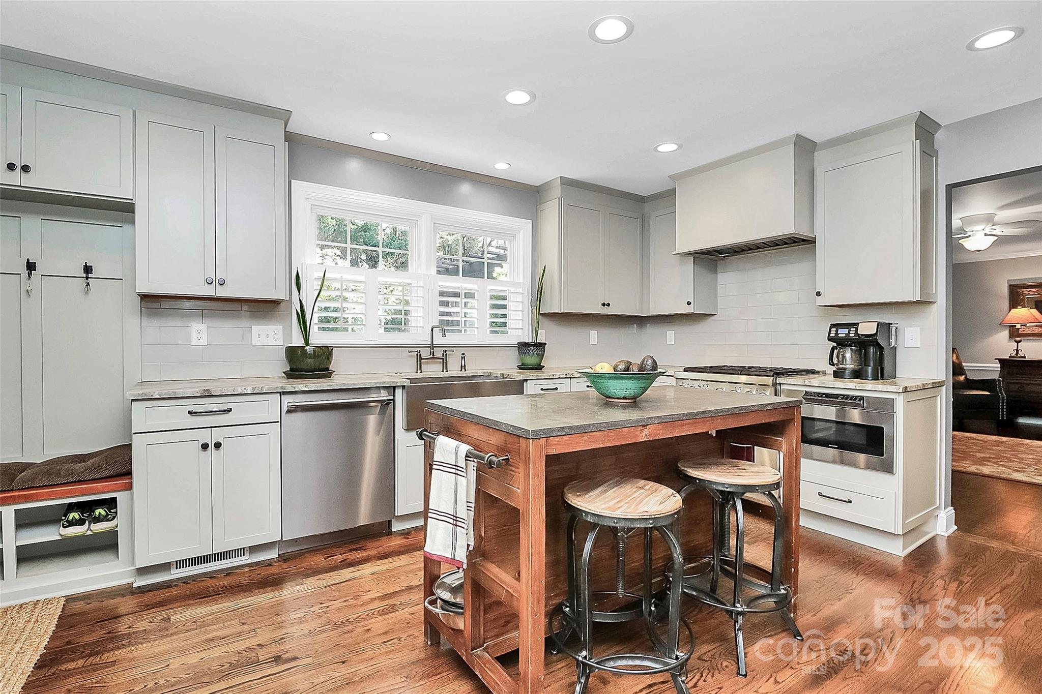 3816 Table Rock Road Charlotte, NC 28226 - Photo 11 of 47