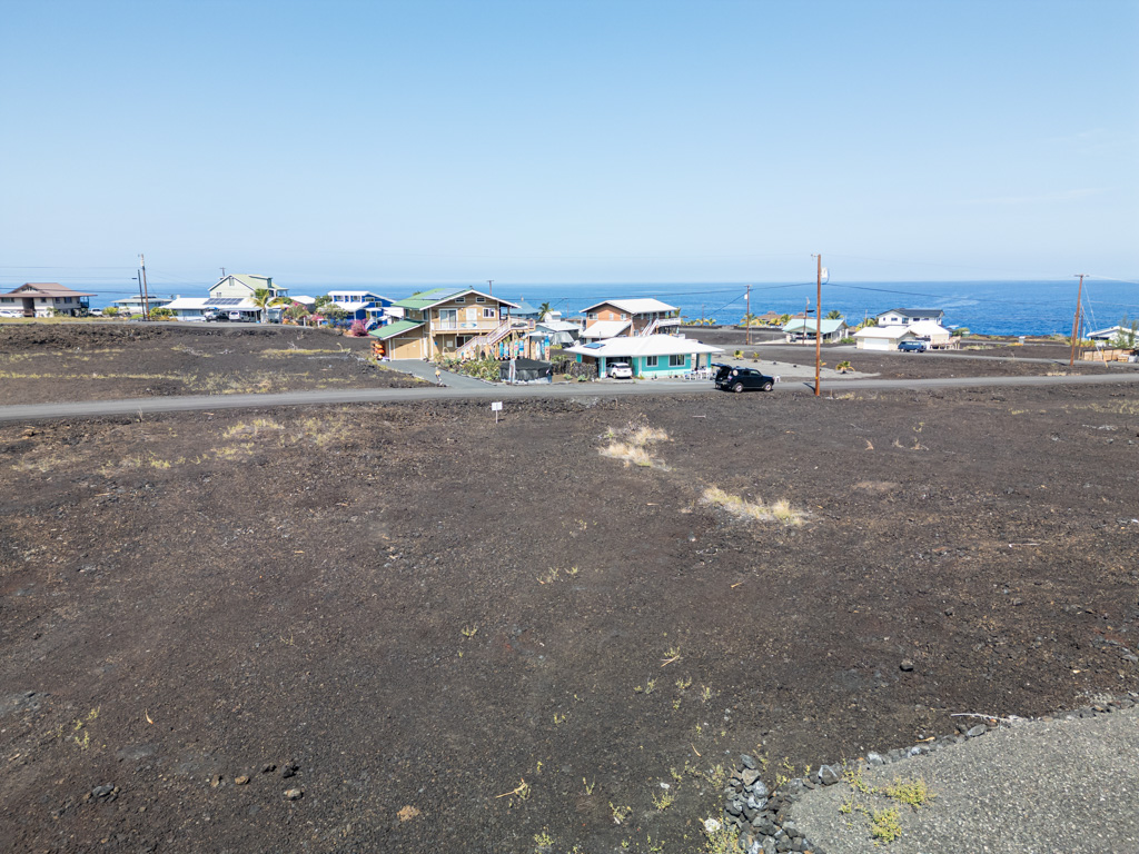7 Elima Avenue Captain Cook, HI 96704 - Photo 5 of 11 a view of large trees