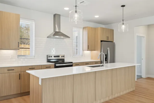 $2,325 | 3651-708 South Custer Road, McKinney, TX 75070