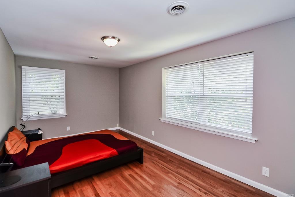 10348 Conway Road Frontenac, MO 63131 - Photo 15 of 23 Gallery Image 15