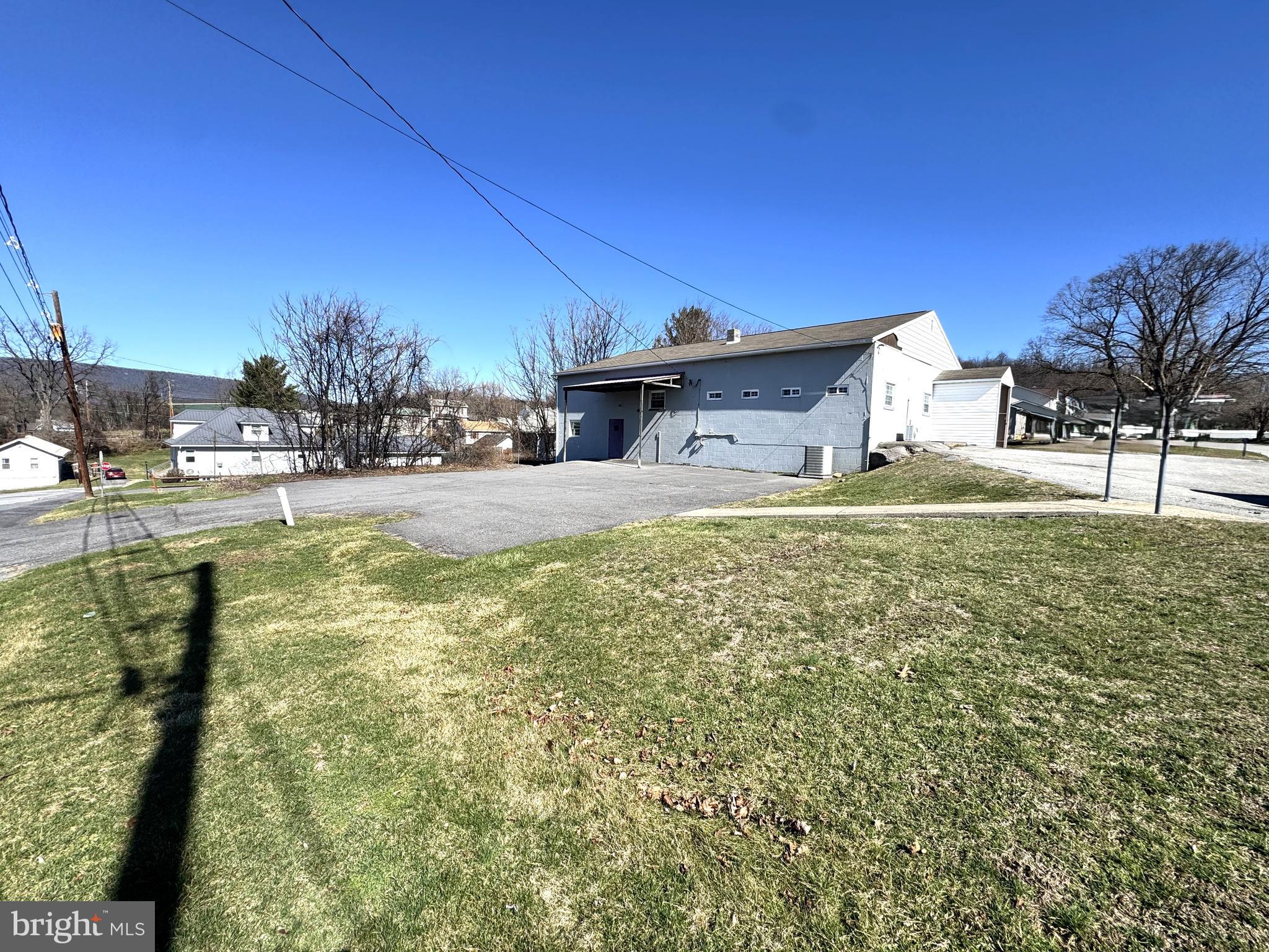401 Yale Street Lewistown, PA 17044 - Photo 23 of 27