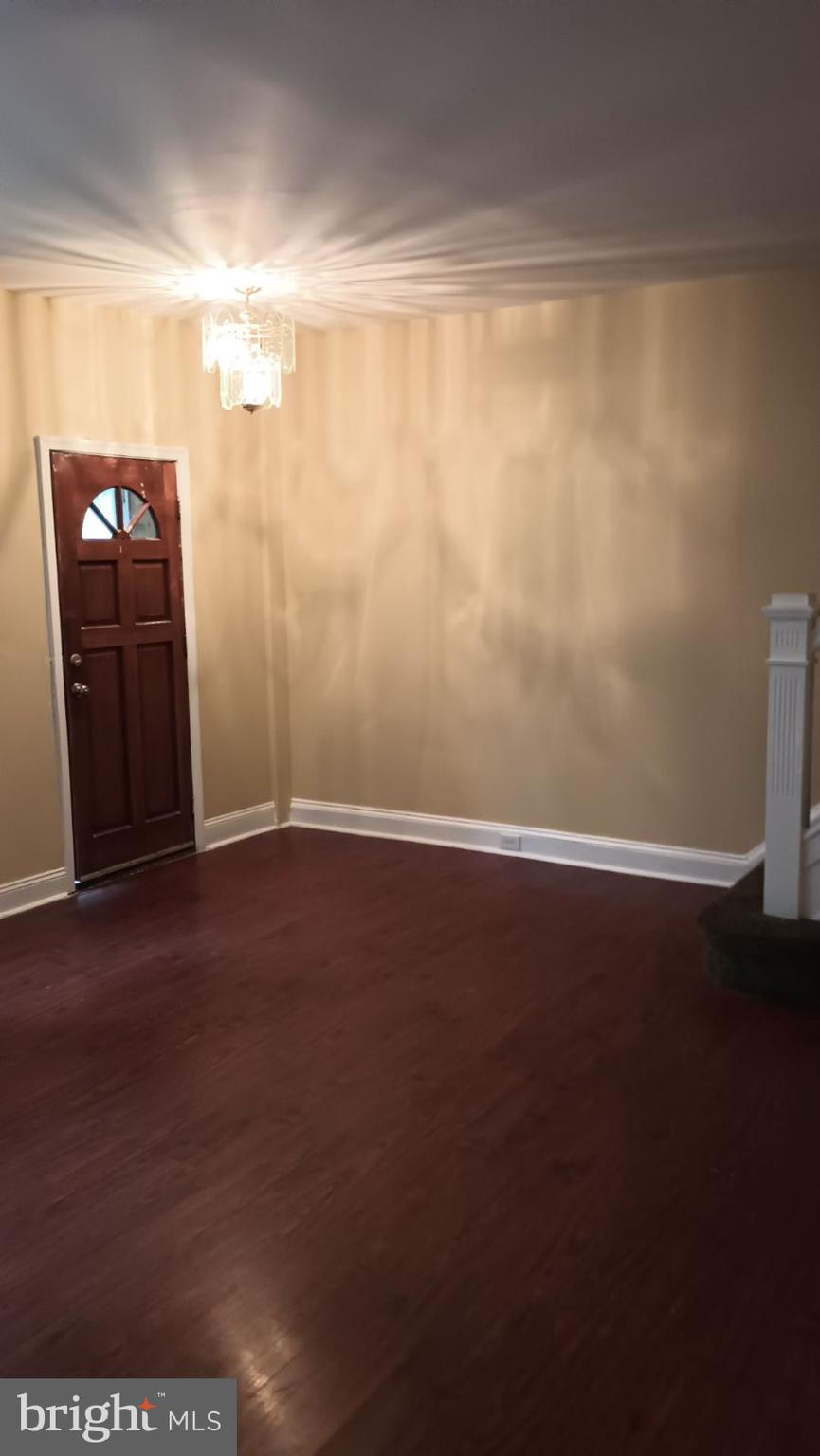 107 South Wickham Road Baltimore, MD 21229 - Photo 14 of 16