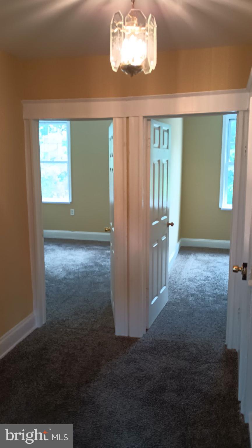 107 South Wickham Road Baltimore, MD 21229 - Photo 5 of 16