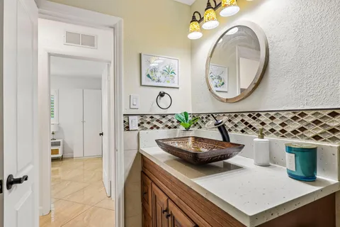 $1,020,000 | 4716 Southwest 35th Avenue, Fort Lauderdale, FL 33312