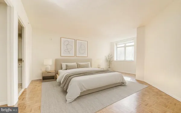 $2,900 | 7111 Woodmont Avenue, Unit 209, Bethesda, MD 20815