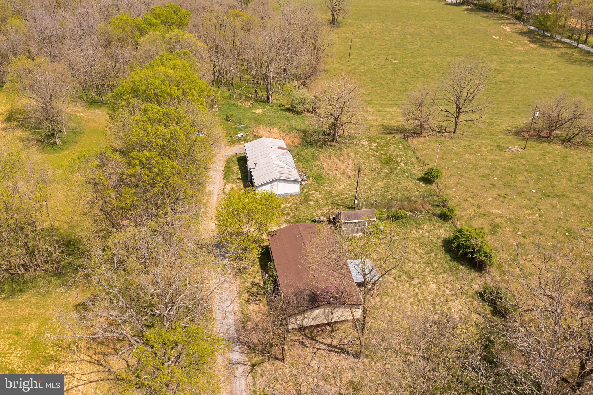 565 Vance Road Shepherdstown, WV 25443 - Photo 11 of 22 Gallery Image 11