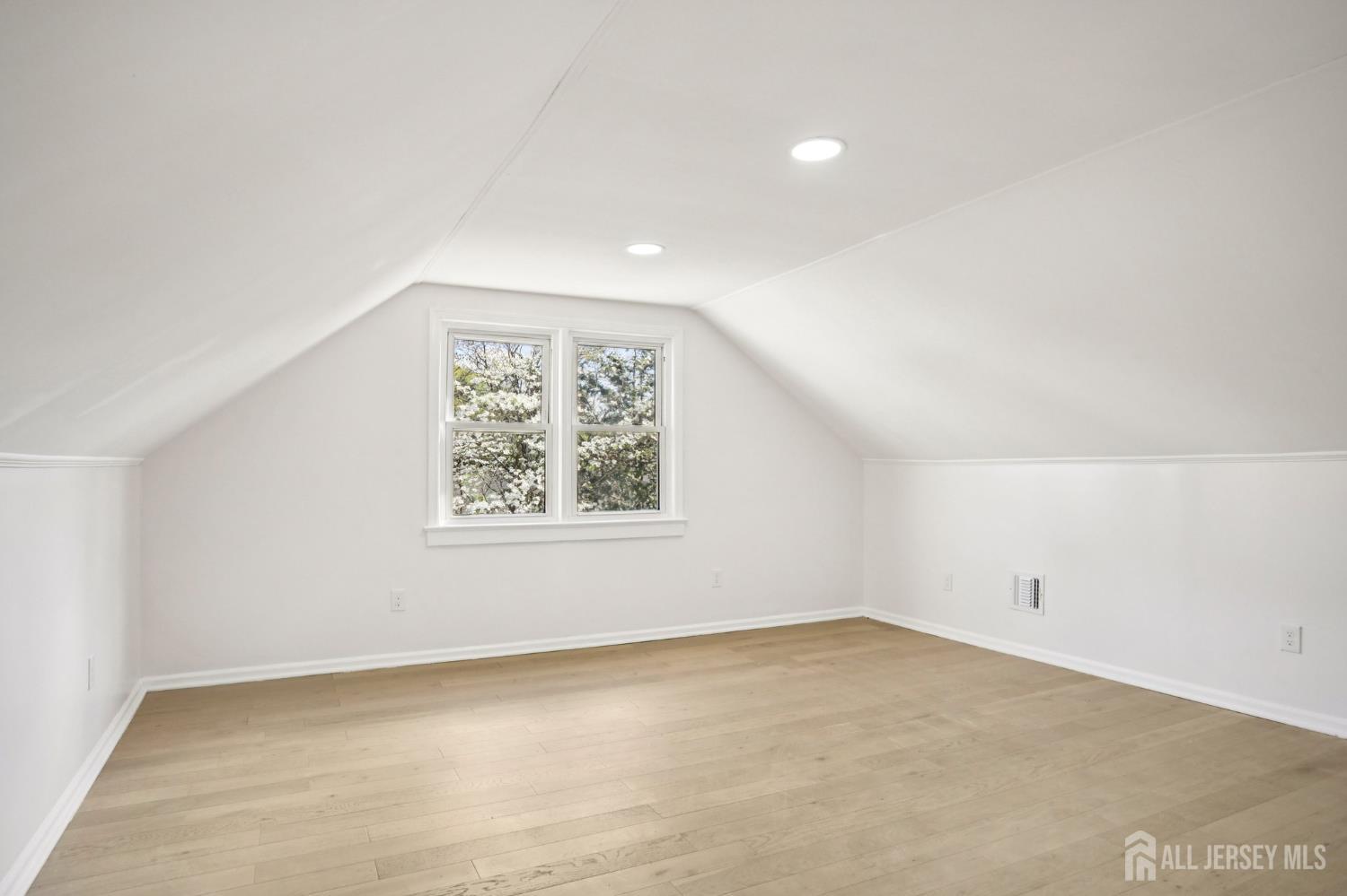 101 Ravine Drive Matawan, NJ 07747 - Photo 37 of 47