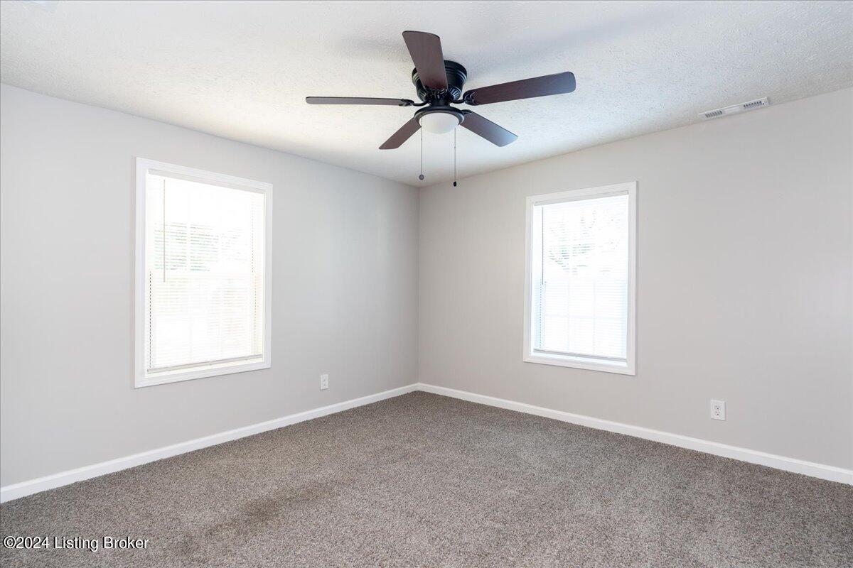 6672 Rutledge Road Louisville, KY 40258 - Photo 16 of 24 15-FullRes-15
