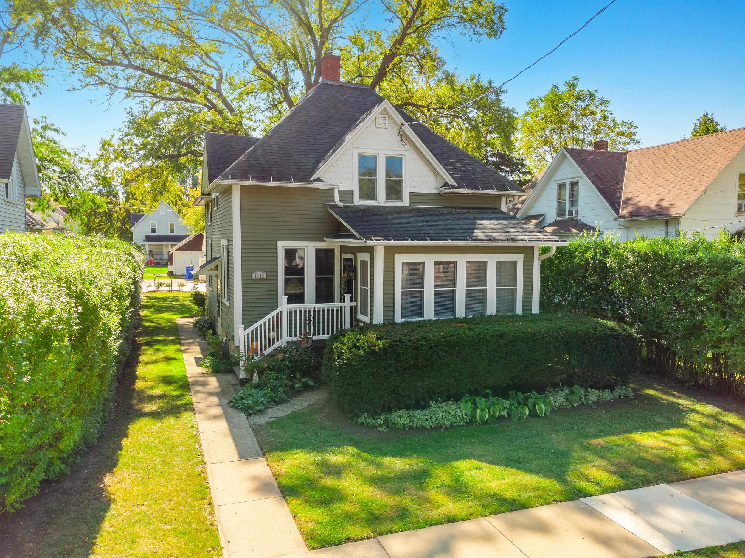 1119 West Lawrence Street Appleton, WI 54914 - Photo 1 of 1 Gallery Image 1
