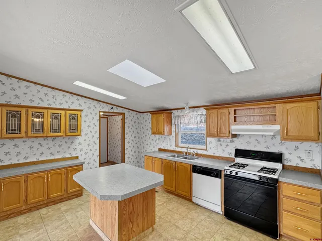 $325,000 | 1721 Pioneer Circle, Delta, CO 81416