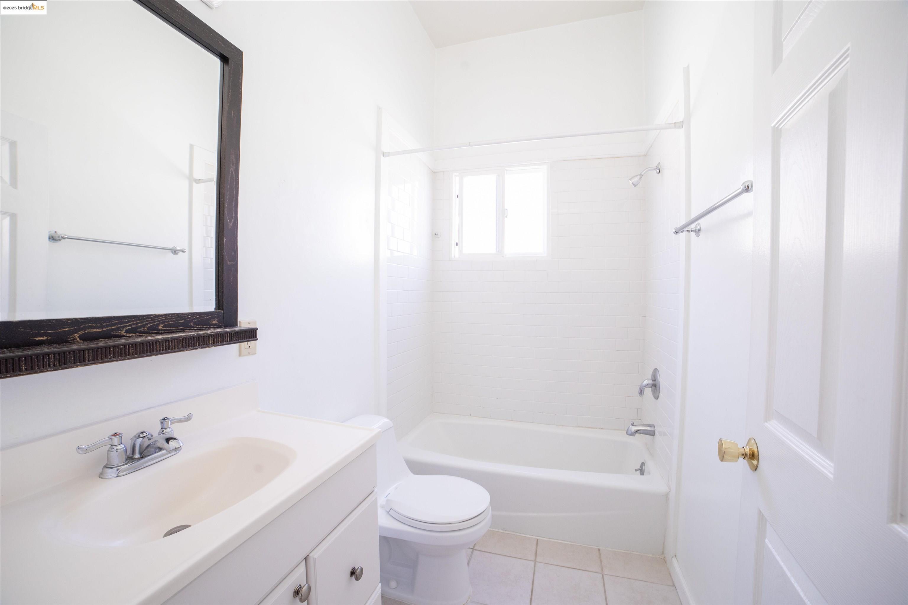 1009 Madison Street Oakland, CA 94607 - Photo 30 of 37