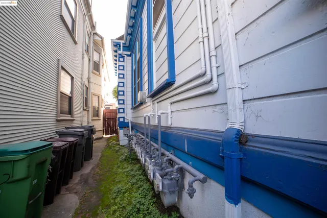 $2,250,000 | 1009 Madison Street, Oakland, CA 94607