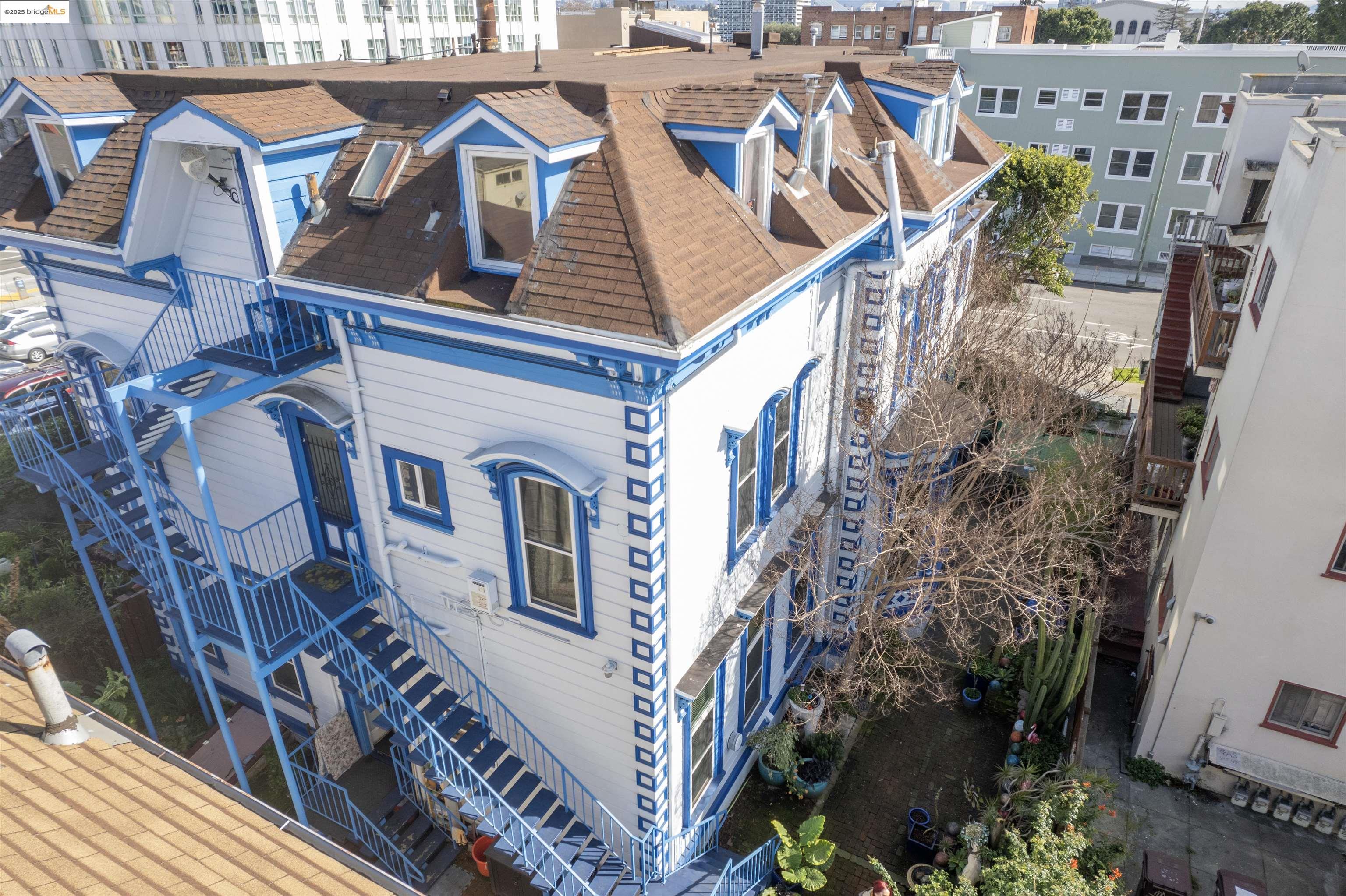 1009 Madison Street Oakland, CA 94607 - Photo 6 of 37