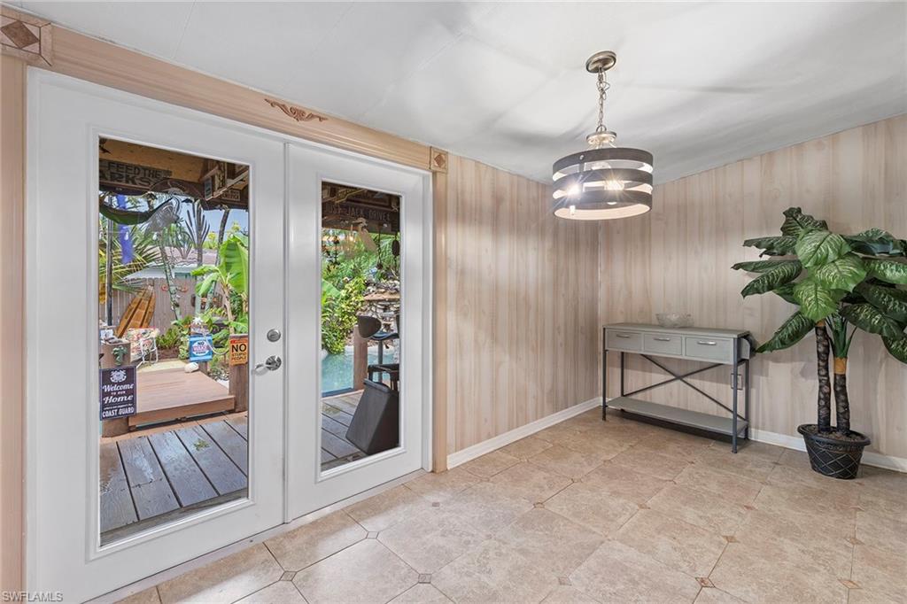 1535 Ransom Street Fort Myers, FL 33901 - Photo 12 of 37 Gallery Image 12