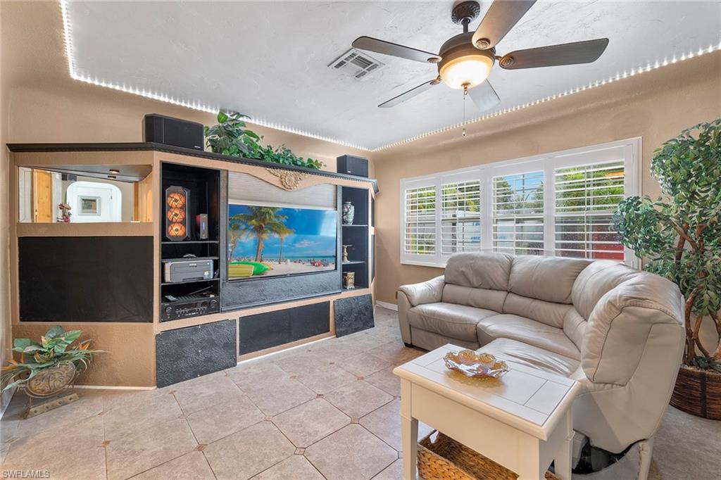1535 Ransom Street Fort Myers, FL 33901 - Photo 6 of 37 Gallery Image 6
