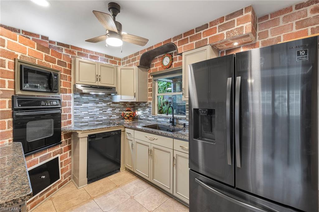 1535 Ransom Street Fort Myers, FL 33901 - Photo 7 of 37 Gallery Image 7