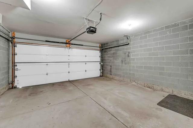 $4,600 | 1040 North Kingsbury Street, Chicago, IL 60610