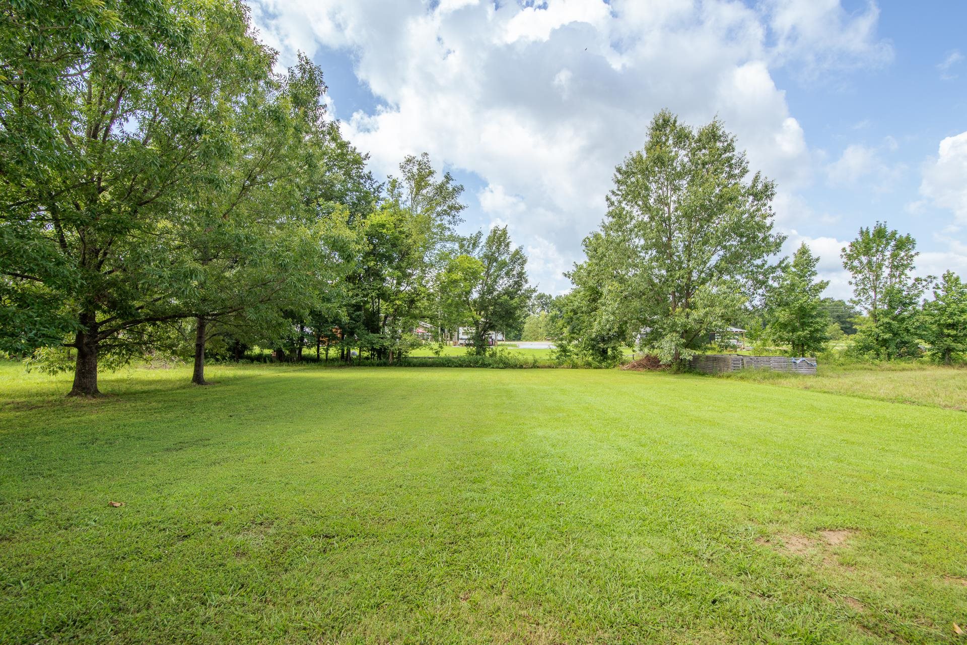 56 Shirley Terry Loop Savannah, TN 38372 - Photo 11 of 17