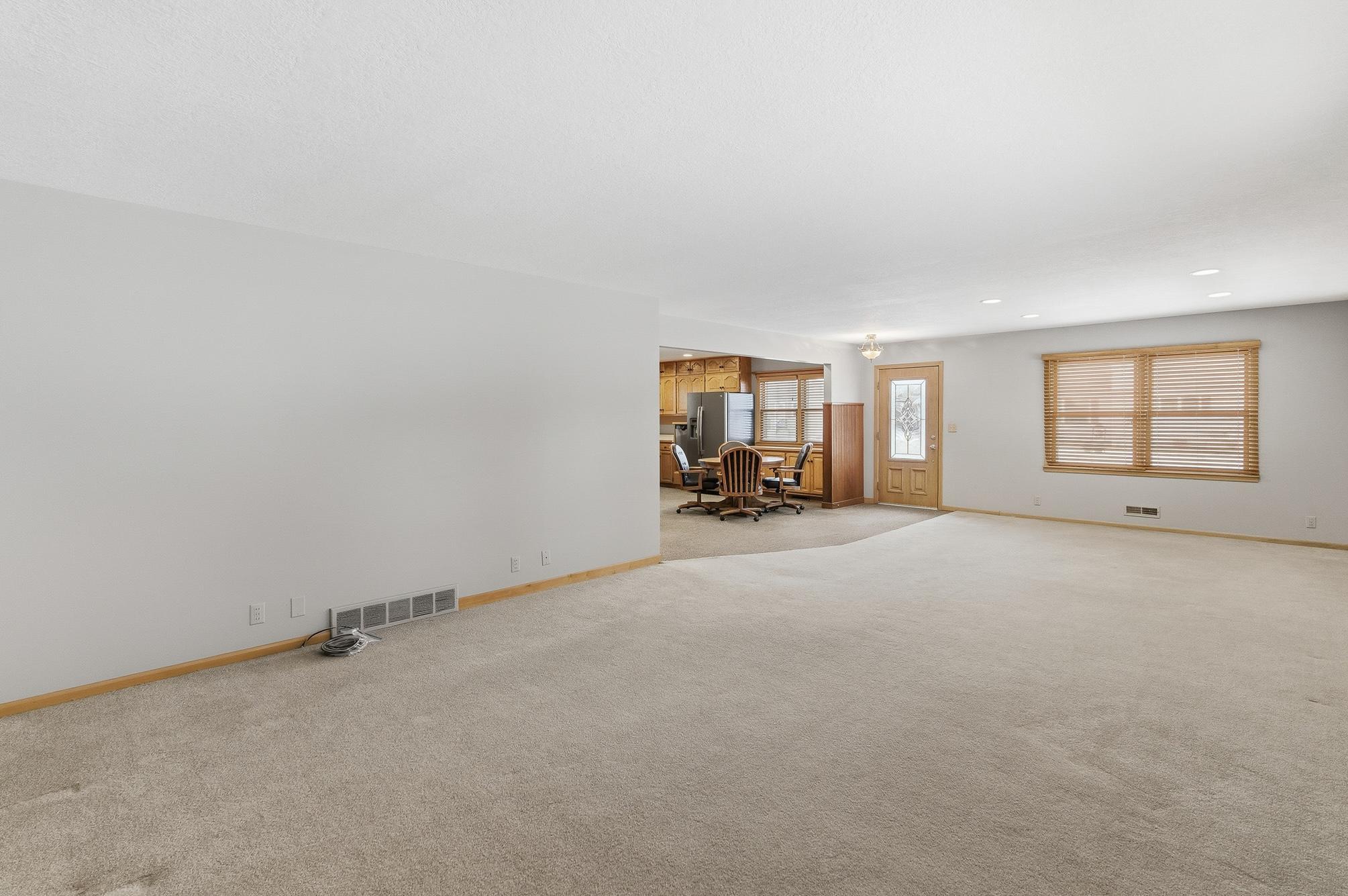 17 Gold Street Minnesota Lake, MN 56068 - Photo 6 of 39