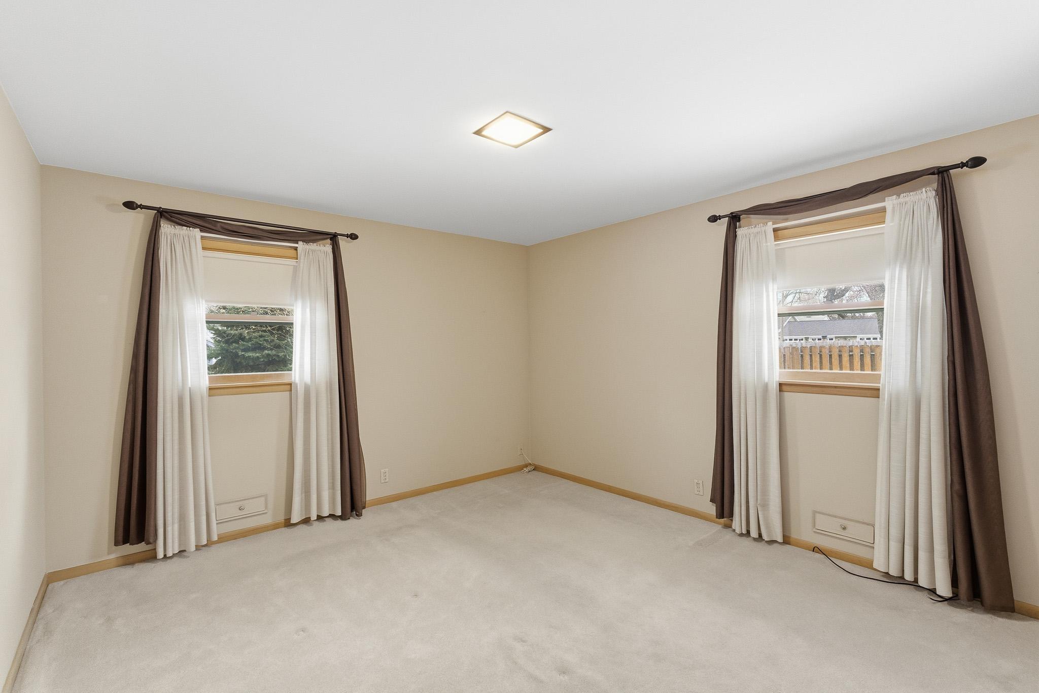 17 Gold Street Minnesota Lake, MN 56068 - Photo 8 of 39