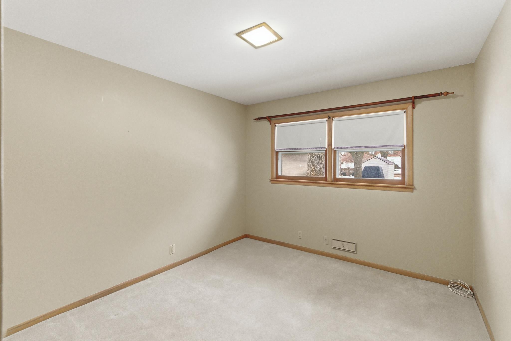 17 Gold Street Minnesota Lake, MN 56068 - Photo 10 of 39