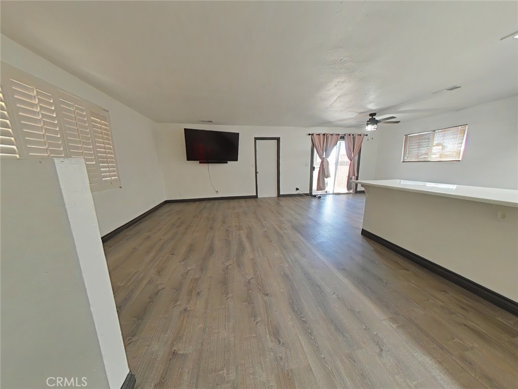 12757 Kiowa Road, Unit 3 Apple Valley, CA 92308 - Photo 2 of 10