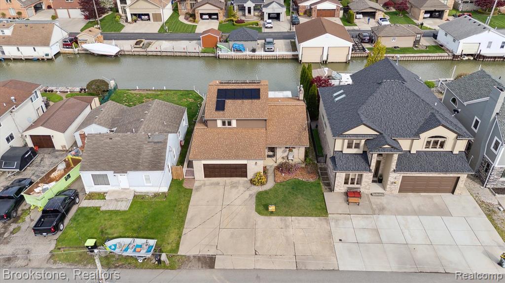 45850 Edgewater Street Chesterfield, MI 48047 - Photo 4 of 61